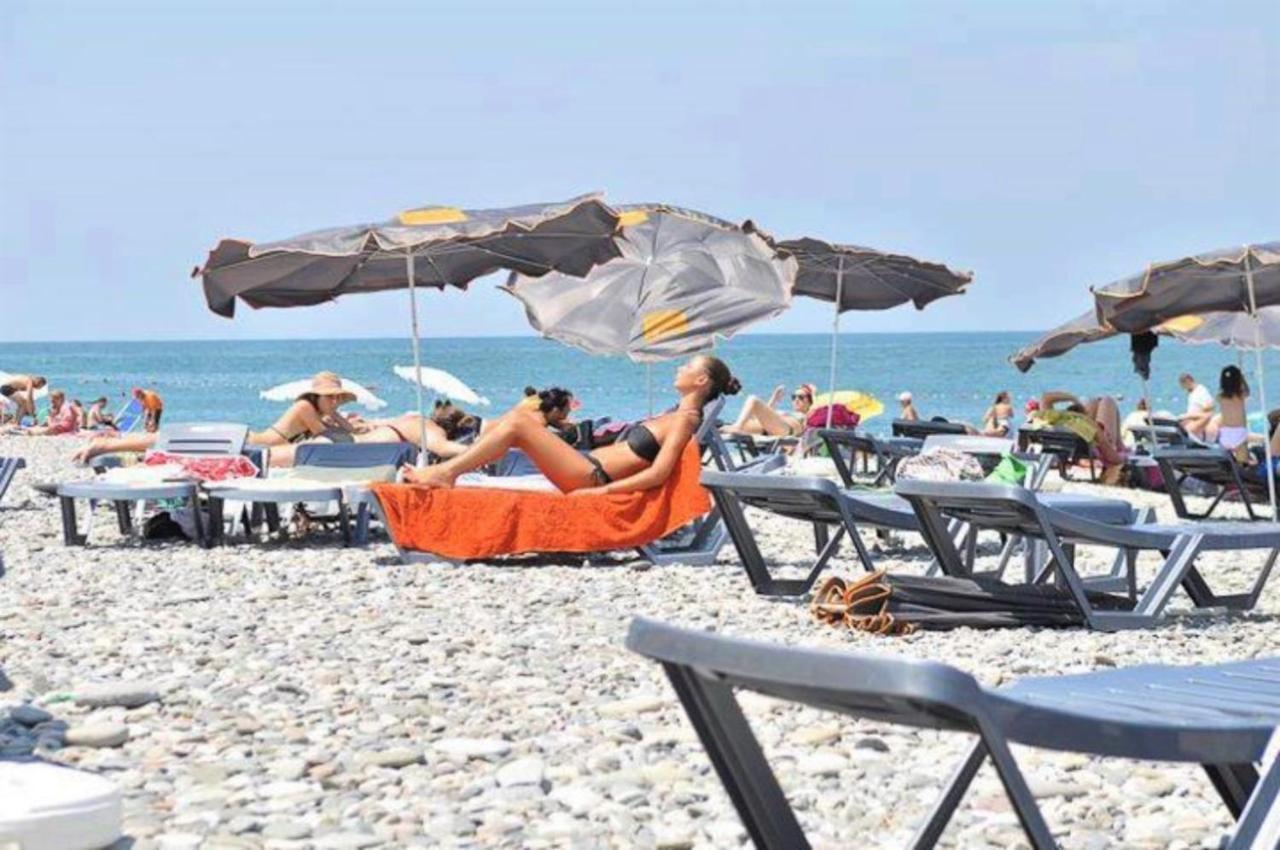 Panoramic Sea And City View Aparthotel In Orbi City Batumi Eksteriør billede